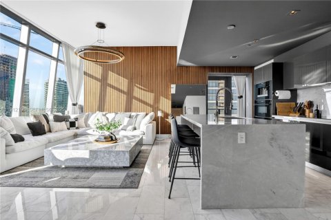 Condominio en venta en Miami, Florida, 2 dormitorios, 104.7 m2 № 2034674 - foto 20