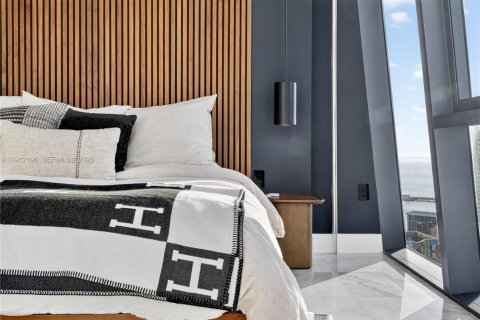 Condominio en venta en Miami, Florida, 2 dormitorios, 104.7 m2 № 2034674 - foto 6