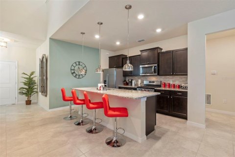 Villa ou maison à louer à Davenport, Floride: 7 chambres, 293.01 m2 № 2135756 - photo 5