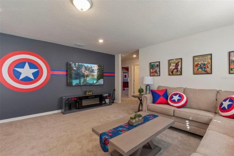 Villa ou maison à louer à Davenport, Floride: 7 chambres, 293.01 m2 № 2135756 - photo 10