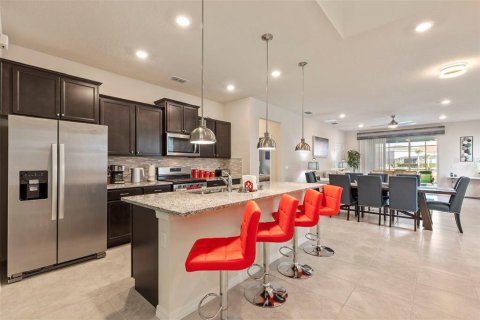 Villa ou maison à louer à Davenport, Floride: 7 chambres, 293.01 m2 № 2135756 - photo 4