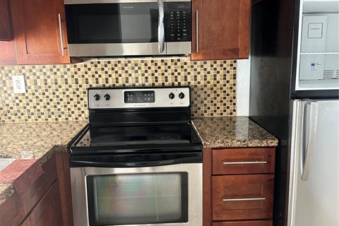 Appartement à louer à North Miami Beach, Floride: 1 chambre, 61.13 m2 № 1946418 - photo 4