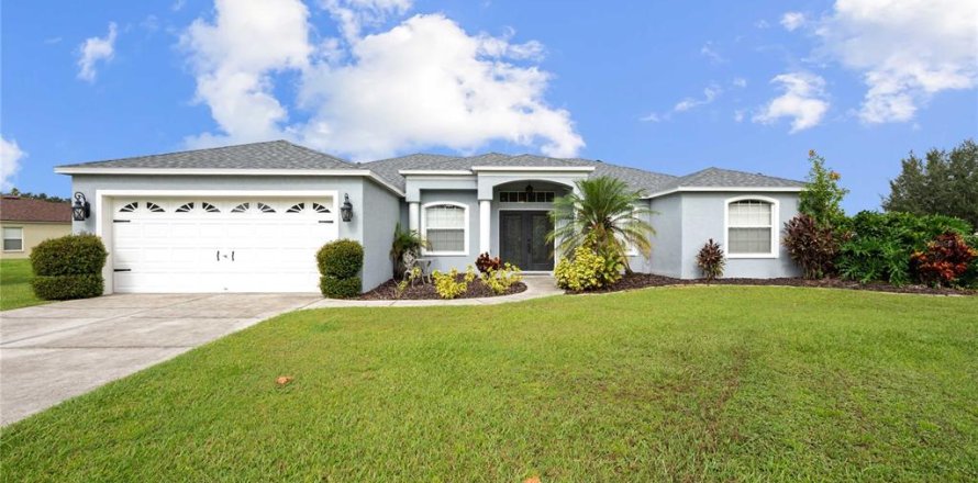 Villa ou maison à Plant City, Floride 4 chambres, 225.47 m2 № 1902087