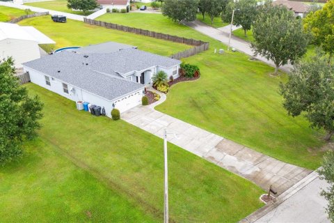 Villa ou maison à vendre à Plant City, Floride: 4 chambres, 225.47 m2 № 1902087 - photo 10