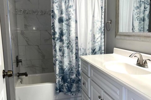 Condo in Boynton Beach, Florida, 2 bedrooms  № 2250068 - photo 9