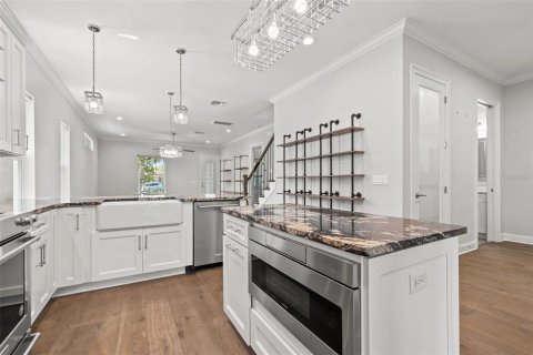 Casa en venta en Saint Petersburg, Florida, 3 dormitorios, 232.07 m2 № 1854209 - foto 20