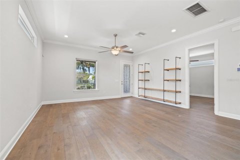 Casa en venta en Saint Petersburg, Florida, 3 dormitorios, 232.07 m2 № 1854209 - foto 6