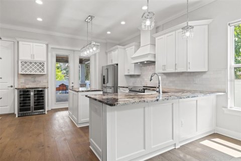 Casa en venta en Saint Petersburg, Florida, 3 dormitorios, 232.07 m2 № 1854209 - foto 11