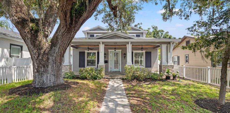 Casa en Saint Petersburg, Florida 3 dormitorios, 232.07 m2 № 1854209