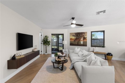 Villa ou maison à vendre à Largo, Floride: 3 chambres, 127.65 m2 № 2418597 - photo 5