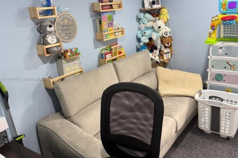 Снять в аренду виллу или дом в Пемброк-Пайнс, Флорида 2 спальни, 104.98м2, № 2006274 - фото 12