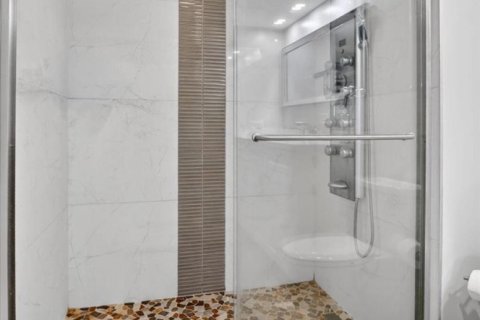 Купить кондоминиум в Бока-Ратон, Флорида 7 комнат, 120.77м2, № 2248567 - фото 26