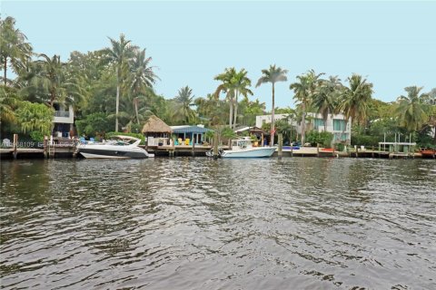 Condominio en alquiler en Fort Lauderdale, Florida, 1 dormitorio, 83.61 m2 № 2029376 - foto 29