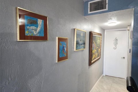 Condominio en venta en Daytona Beach, Florida, 2 dormitorios, 87.79 m2 № 1718126 - foto 6