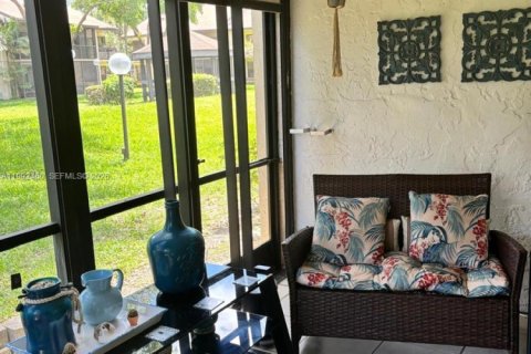 Copropriété à vendre à Deerfield Beach, Floride: 2 chambres, 106.84 m2 № 2063005 - photo 15