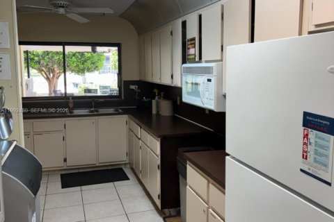 Copropriété à vendre à Deerfield Beach, Floride: 2 chambres, 106.84 m2 № 2063005 - photo 22