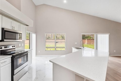 Villa ou maison à vendre à Orlando, Floride: 4 chambres, 187.48 m2 № 2147717 - photo 10