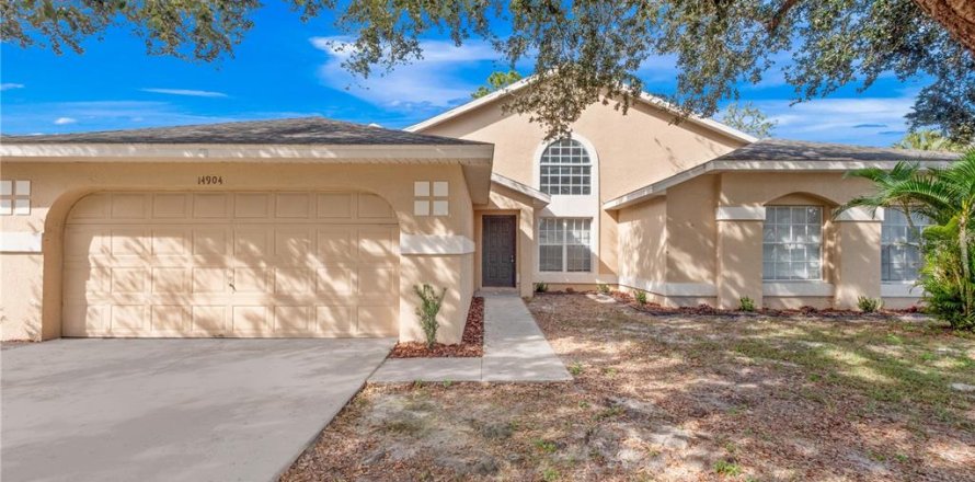 Villa ou maison à Orlando, Floride 4 chambres, 187.48 m2 № 2147717