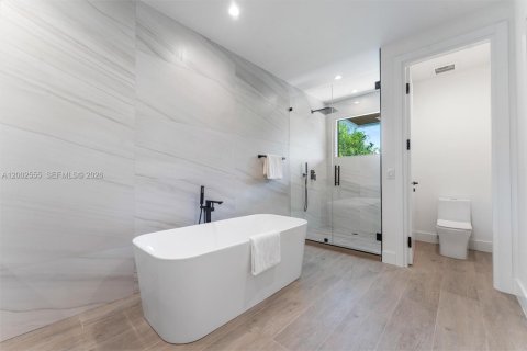 Touwnhouse à vendre à Fort Lauderdale, Floride: 4 chambres, 261.43 m2 № 2073218 - photo 22