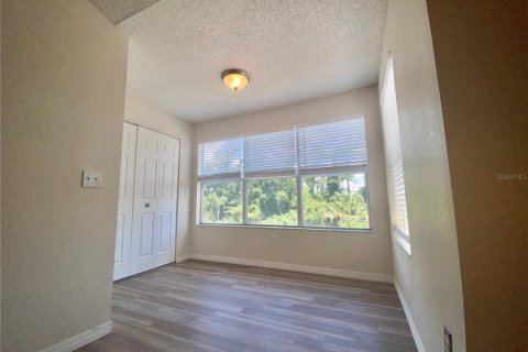 Condo in Orlando, Florida, 3 bedrooms № 2123633 - photo 12