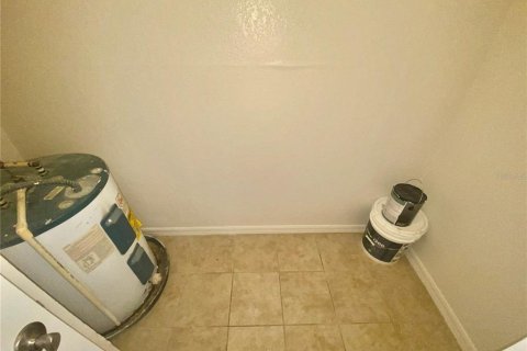 Condo in Orlando, Florida, 3 bedrooms № 2123633 - photo 18