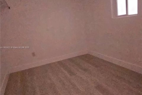 Снять в аренду кондоминиум в Майами, Флорида 3 спальни, 92.9м2, № 1956337 - фото 11