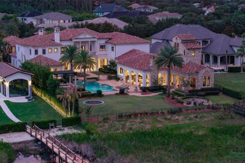 Casa en venta en Windermere, Florida, 8 dormitorios, 1306.95 m2 № 2196126 - foto 2