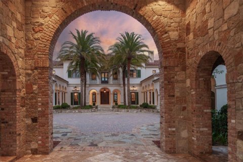 Casa en venta en Windermere, Florida, 8 dormitorios, 1306.95 m2 № 2196126 - foto 10