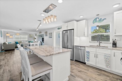 Casa en venta en Cocoa Beach, Florida, 3 dormitorios, 125.98 m2 № 1536685 - foto 13