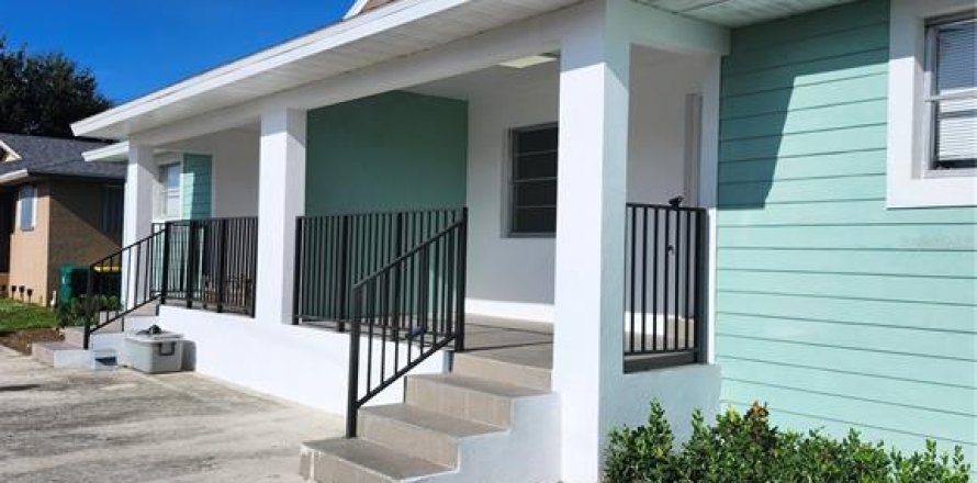 Villa ou maison à Punta Gorda, Floride 2 chambres, 83.61 m2 № 1855926