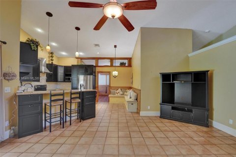 Casa en venta en Davie, Florida, 3 dormitorios, 199.93 m2 № 1848378 - foto 16