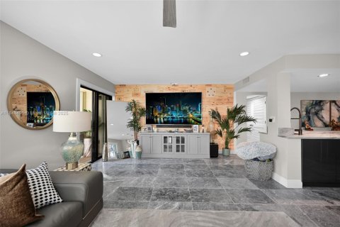 Condo in North Palm Beach, Florida, 3 bedrooms  № 1848967 - photo 4
