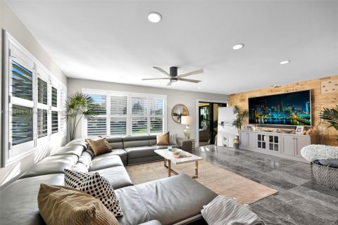 Condo in North Palm Beach, Florida, 3 bedrooms  № 1848967 - photo 1