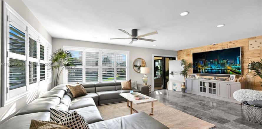 Condo in North Palm Beach, Florida, 3 bedrooms  № 1848967
