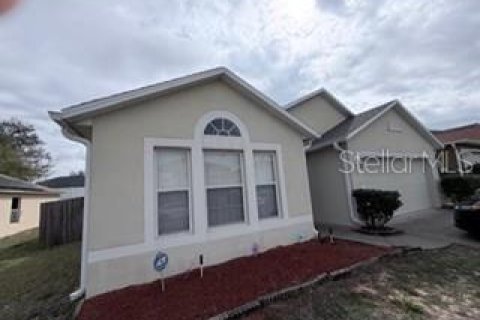 Villa ou maison à vendre à Davenport, Floride: 4 chambres, 172.33 m2 № 2215103 - photo 2