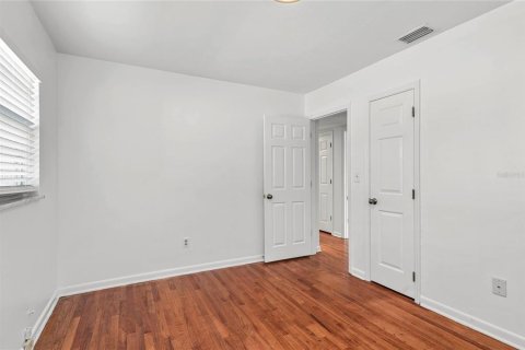 Villa ou maison à louer à Winter Park, Floride: 3 chambres, 165.55 m2 № 2323211 - photo 27