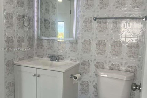 Купить кондоминиум в Майами-Спрингс, Флорида 2 спальни, 97.83м2, № 2006594 - фото 11