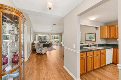 Casa en venta en The Villages, Florida, 3 dormitorios, 152.55 m2 № 1817001 - foto 15