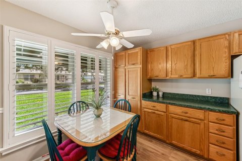 Casa en venta en The Villages, Florida, 3 dormitorios, 152.55 m2 № 1817001 - foto 13