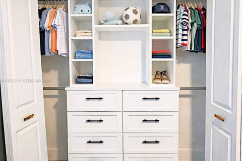 Купить виллу или дом в Локсахатчи-Гроувс, Флорида 4 спальни, 190.17м2, № 2054714 - фото 28