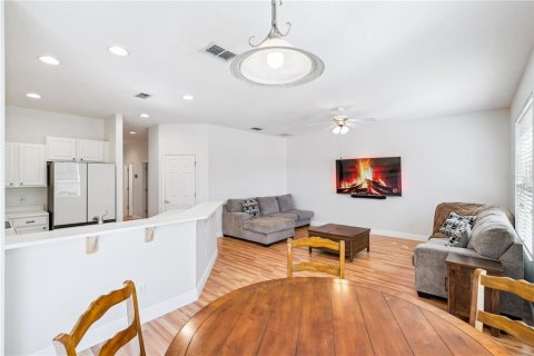 Casa en venta en Clermont, Florida, 4 dormitorios, 210.14 m2 № 2151408 - foto 14