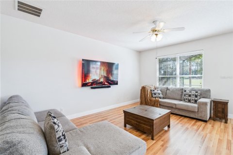 Casa en venta en Clermont, Florida, 4 dormitorios, 210.14 m2 № 2151408 - foto 11