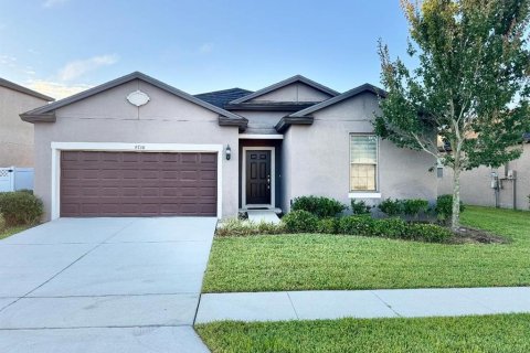Casa en venta en Polk City, Florida, 3 dormitorios, 156.08 m2 № 1908658 - foto 1