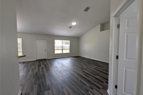 Villa ou maison à vendre à Spring Hill, Floride: 4 chambres, 162.95 m2 № 1910600 - photo 4
