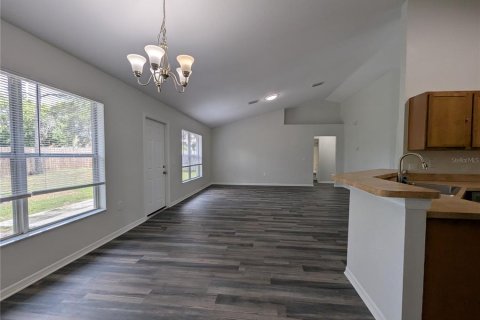 Villa ou maison à vendre à Spring Hill, Floride: 4 chambres, 162.95 m2 № 1910600 - photo 7