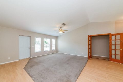 Villa ou maison à louer à Bradenton, Floride: 3 chambres, 168.34 m2 № 1918014 - photo 3