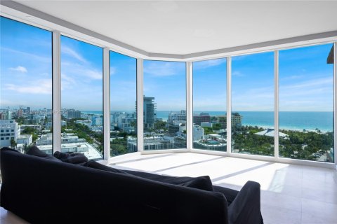 Condo in Miami Beach, Florida, 3 bedrooms  № 1936784 - photo 3