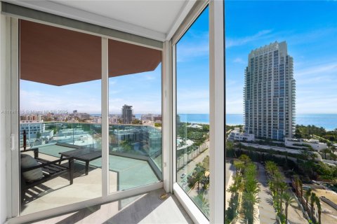 Condo in Miami Beach, Florida, 3 bedrooms  № 1936784 - photo 27