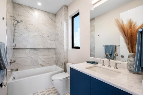 Casa en venta en Boca Raton, Florida, 5 dormitorios, 479.93 m2 № 2190070 - foto 19