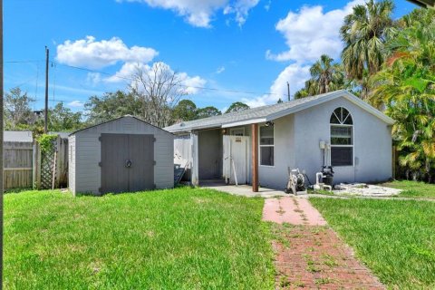 House in Port Richey, Florida 2 bedrooms, 76.64 sq.m. № 1838040 - photo 21